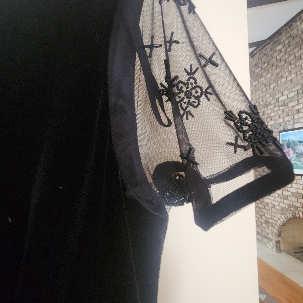 Robbie Bee Black Dress with Sheer Star Sleeves - Picture 2 of 6